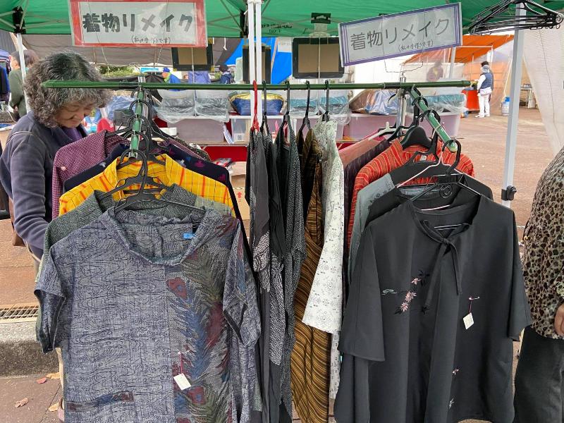 着物をリメイクした洋服