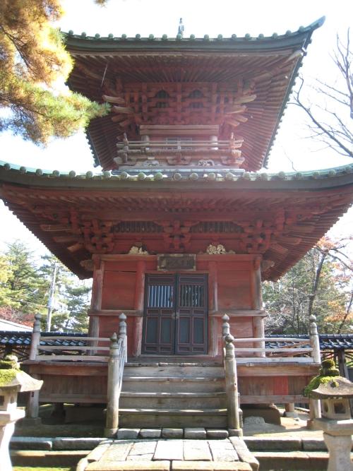 本成寺多宝塔 外観 正面
