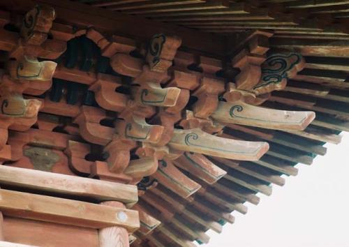 本成寺多宝塔 外観 上層組物