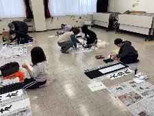 書き初め練習の様子