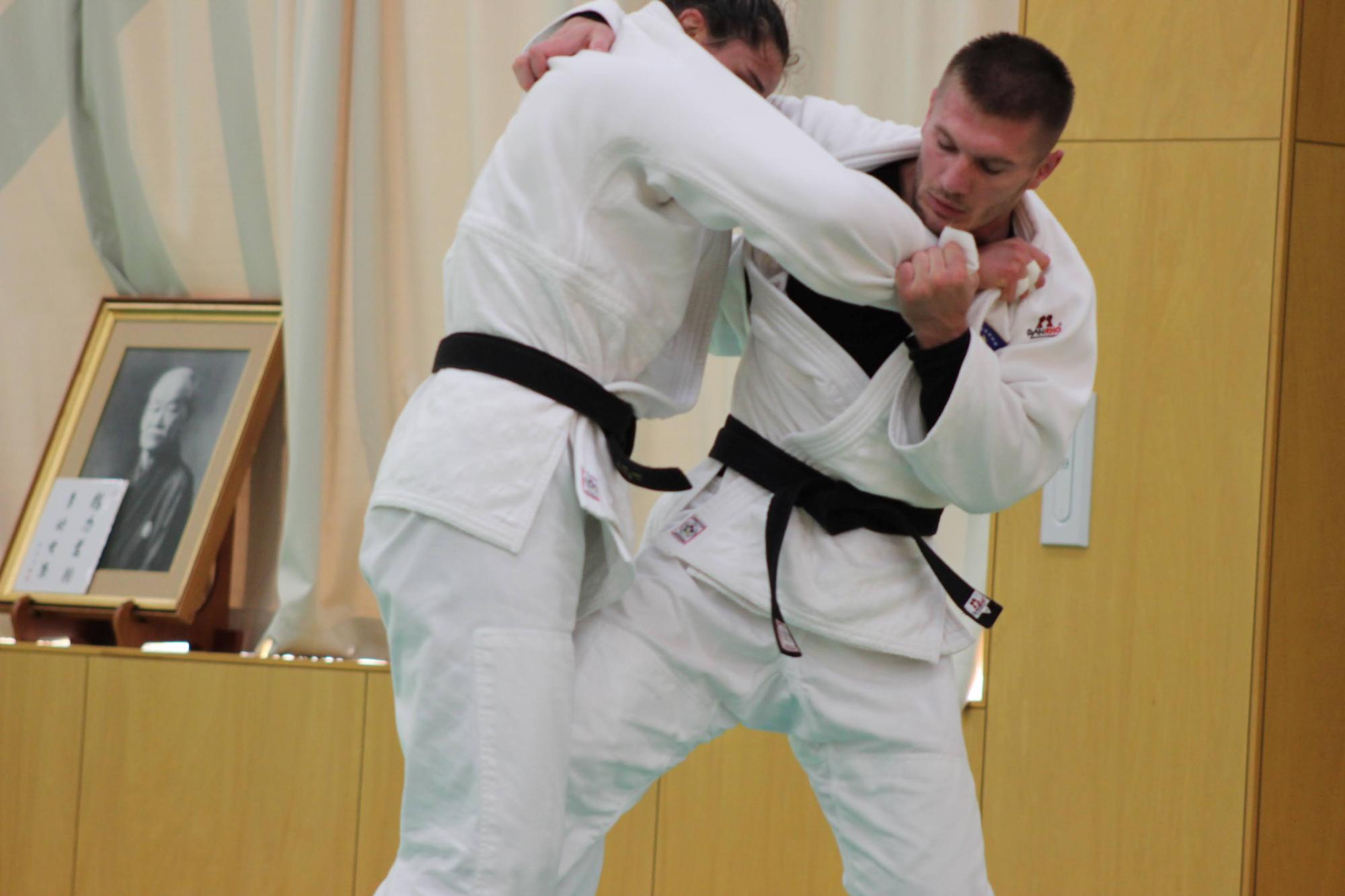 training_akil
