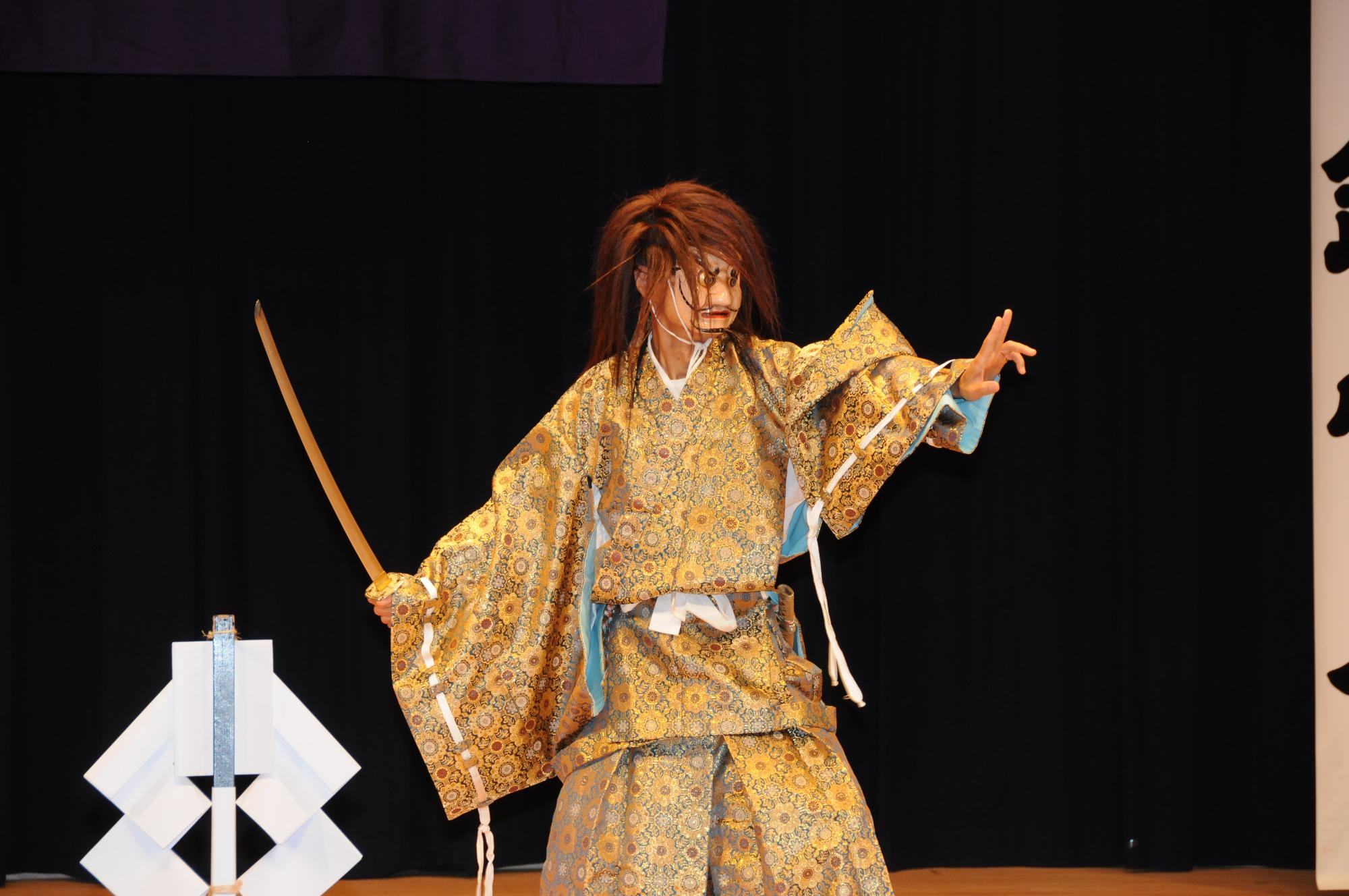 悪魔祓の舞（田島 諏訪神社）