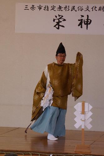 宮清の舞（帯織 日枝神社）