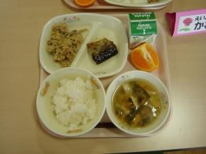 学校給食の写真