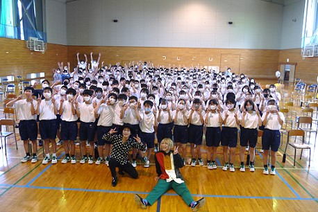 ����E���a